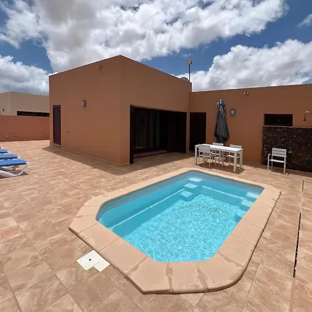 Anahi Homes Corralejo -villa Dracaena 4 * لا أوليفا
