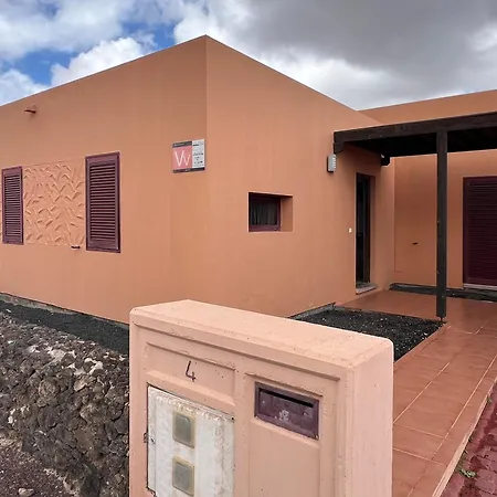 Anahi Homes Corralejo -villa Dracaena 4 Ferienhaus
